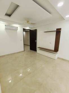 5 BHK +Apartment For Rent in Ireo Victory Valley