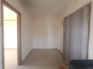 Room in 1 RK Builder Floor at Xrbia Eiffel City Phase 2, Chakan – for Rent