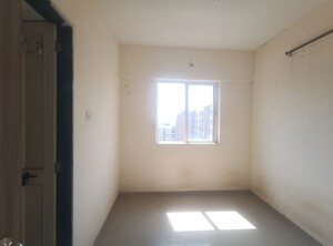 Room in 1 RK Builder Floor at Xrbia Eiffel City Phase 2, Chakan – for Rent