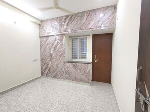 Room in 1 BHK Apartment at Padma Nilayam Kondapur, Kondapur – for Rent