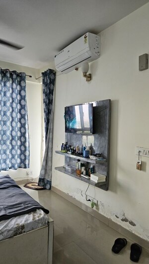 Furnished Amenities in 1 RK Apartment at Logix Blossom Zest, Sector 143 – for Rent