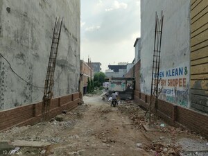 3 BHK Builder Floor – Exterior View View at Dlf Ankur Vihar - for Sale