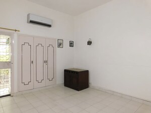 Building Lobby in 3 BHK Builder Floor at Greater Kailash – for Rent