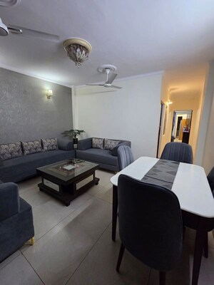 2 BHK Builder Floor For Sale in Sant Nagar