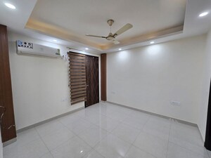 3 BHK Builder Floor For Rent in Ansal Esencia - Sovereign Floors, Sector 67