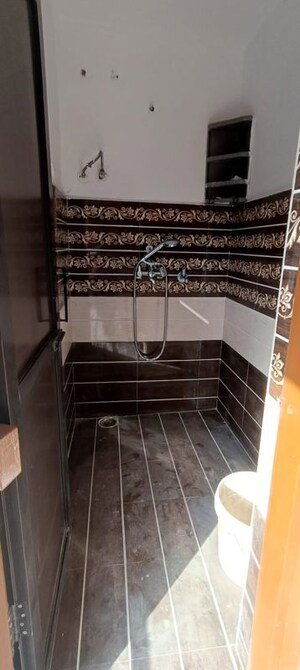 Staircase in 2 BHK Builder Floor at Sector 38 – for Rent