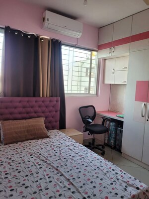 Bedroom in 2 BHK Apartment at BM Luxuria, Hsr Layout – for Rent