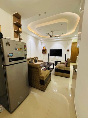 Team Area in 2 BHK Apartment at Signature Global Orchard Avenue, Sector 93 – for Rent