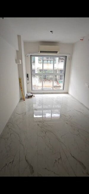 Room in 1 BHK Apartment at The Baya Central, Lower Parel – for Rent