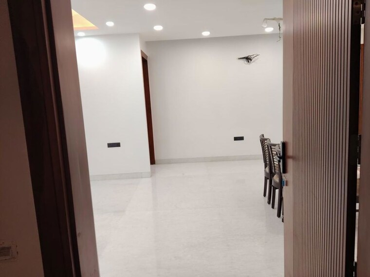 Room, auram-floor 2 Bedroom 1400 Sq.Ft. Builder Floor In South City 2 Gurgaon 10678858