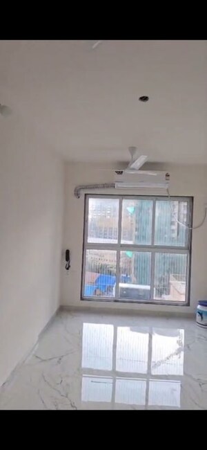 Furnished Amenities in 1 BHK Apartment at The Baya Central, Lower Parel – for Rent