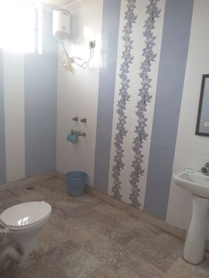 Washroom in 6+ BHK Independent House at Sector 92 – for Rent
