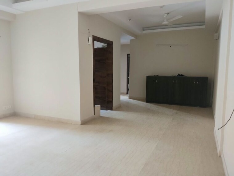 Room, mahagun-moderne 2 Bedroom 1250 Sq.Ft. Apartment In Sector 78 Noida 10678882