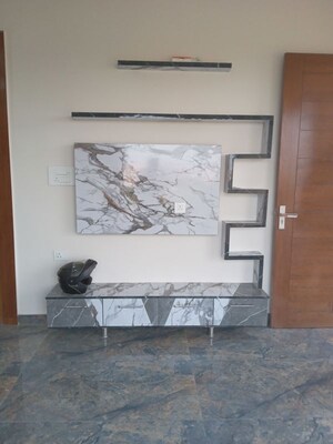 Room in 2.5 BHK Independent House at Sector 112 – for Rent