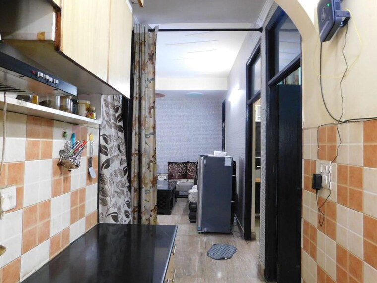 Kitchen, sector 23 3 Bedroom 1500 Sq.Ft. Builder Floor In Sector 23 Noida 10678888
