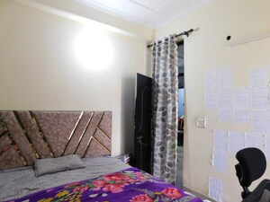 Bedroom in 3 BHK Builder Floor at Sector 23 – for Rent