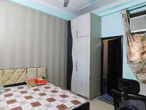 Bedroom in 3 BHK Builder Floor at Sector 23 – for Rent