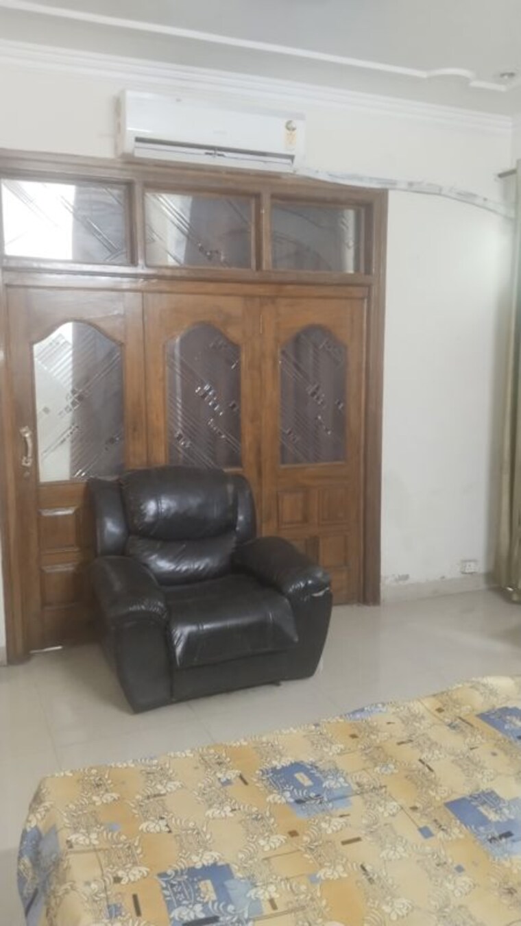Living Room, gomti nagar 2 Bedroom 1800 Sq.Ft. Builder Floor In Gomti Nagar Lucknow 10678902