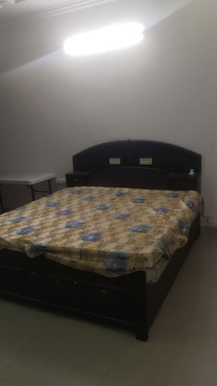 Bedroom, gomti nagar 2 Bedroom 1800 Sq.Ft. Builder Floor In Gomti Nagar Lucknow 10678902