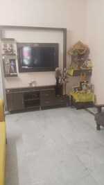 2 BHK +  1100 Sq.Ft. Builder Floor in Gomti Nagar