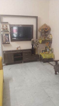 2 BHK +Builder Floor For Rent in Gomti Nagar