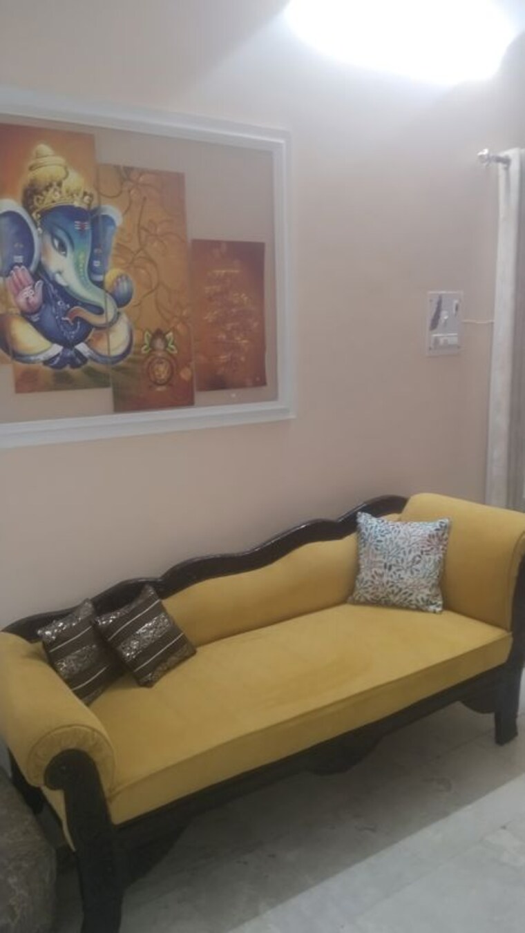 Living Room, gomti nagar 2 Bedroom 1100 Sq.Ft. Builder Floor In Gomti Nagar Lucknow 10678906