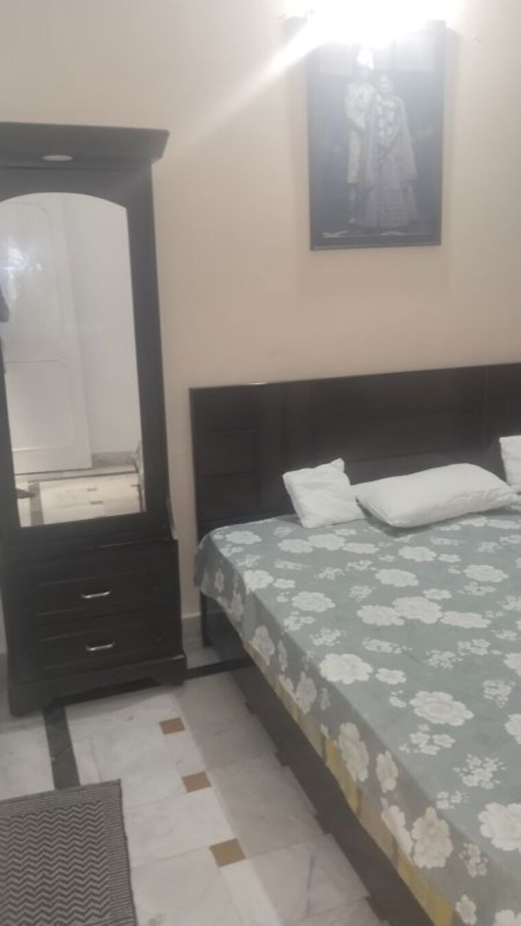 Bedroom, gomti nagar 2 Bedroom 1100 Sq.Ft. Builder Floor In Gomti Nagar Lucknow 10678906