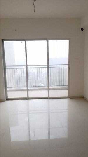 Room in 3 BHK Apartment at Godrej Nurture Pune, Mamurdi – for Rent