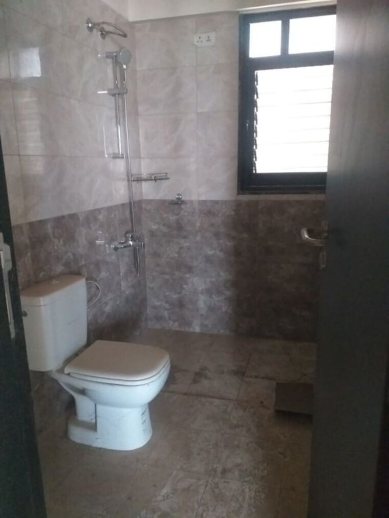 Bathroom, sargam-chs-nanded 2 Bedroom 1041 Sq.Ft. Apartment In Sinhagad Road Pune 10678945