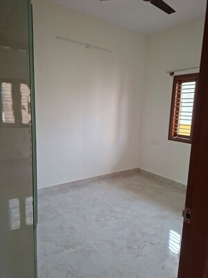 Room in 2 BHK Builder Floor at Varanasi – for Rent