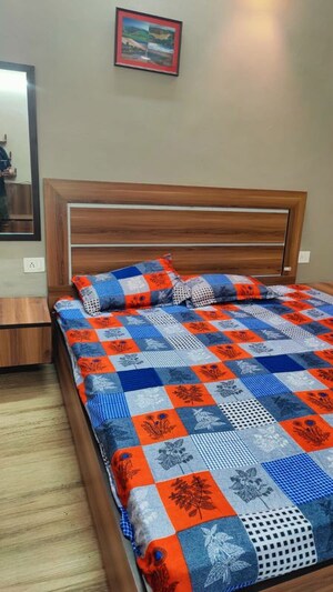 Bedroom in Studio Apartment at Paramount Golfforeste, Zeta I Greater Noida – for Rent