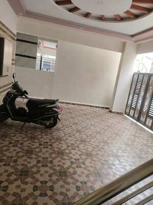 Parking in 2 BHK Builder Floor at Ramamurthy Nagar – for Rent