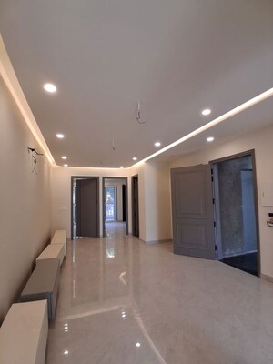 3 BHK Builder Floor For Sale in Vip Road