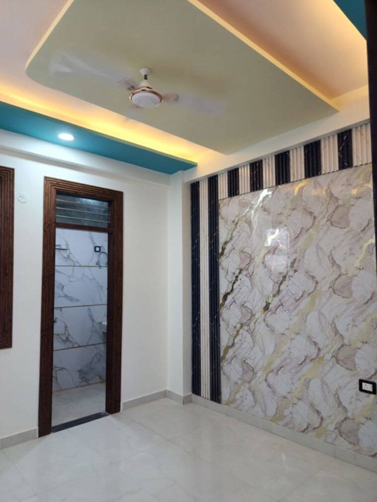 Room, rupa-residency-noida  1050 Sq.Ft. Builder Floor In Sector 73 Noida 10678964