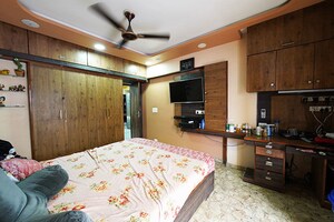 Bedroom in 4 BHK Apartment at Bodakdev – for Sale
