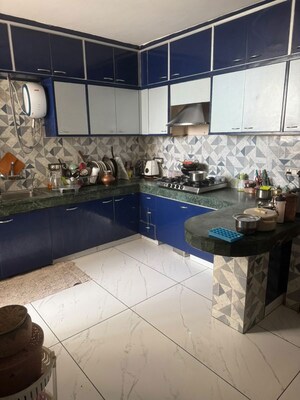 Kitchen in 3.5 BHK Apartment at Unitech Ivory Towers, Sector 40 – for Rent