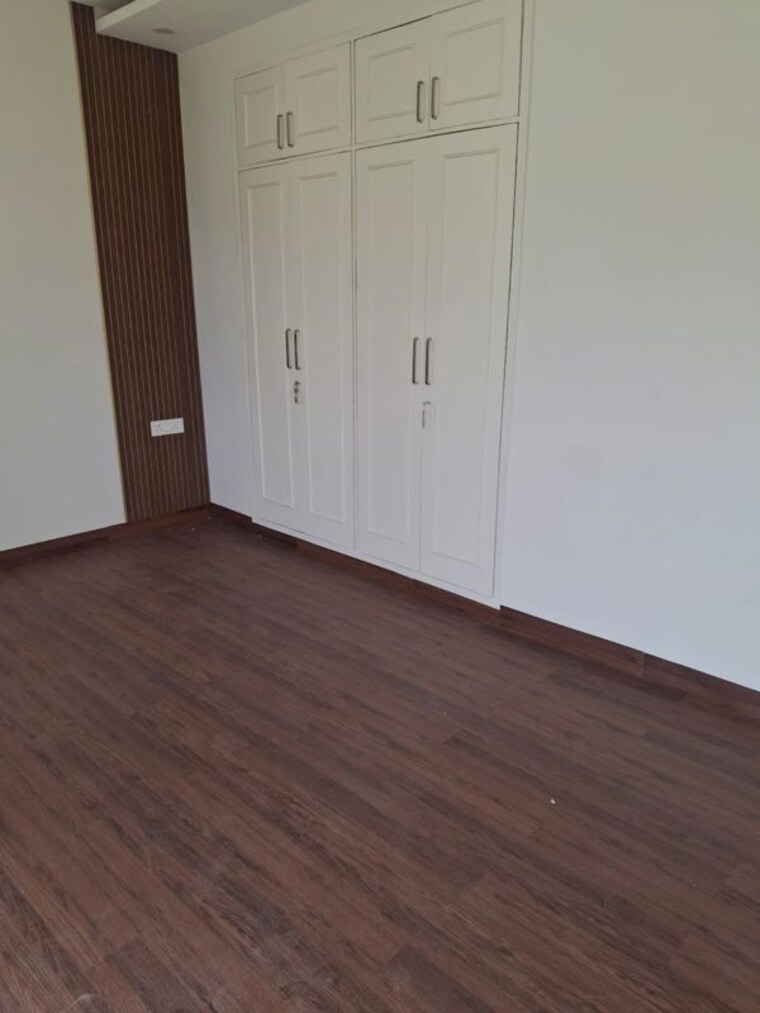 Room, unitech-ivory-towers 3.5 Bedroom 2100 Sq.Ft. Apartment In Sector 40 Gurgaon 10678988
