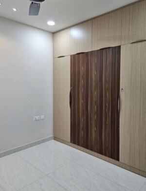 Room in 3 BHK Apartment at Prestige Beverly Hills, Kokapet – for Rent