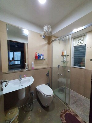 Team Area in 2 BHK Apartment at DB Woods, Goregaon East – for Rent