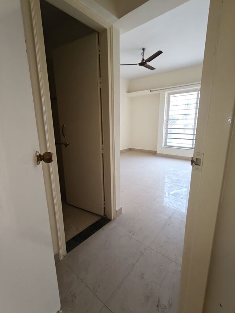 Bathroom, dsk-saptasur 2 Bedroom 954 Sq.Ft. Apartment In Dhayari Pune 10679060