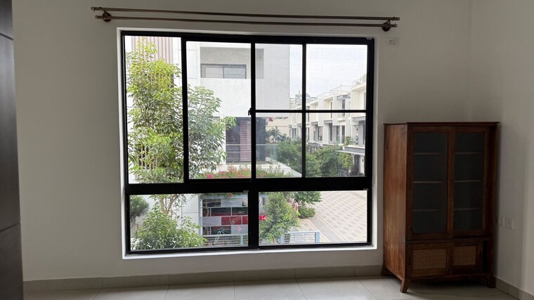 Room, 42-queens-square 4 Bedroom 2200 Sq.Ft. Penthouse In Sarjapur Bangalore 10679049