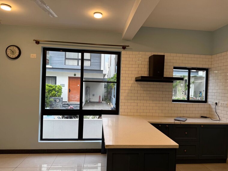 Kitchen, 42-queens-square 4 Bedroom 2200 Sq.Ft. Penthouse In Sarjapur Bangalore 10679049