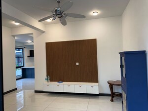 Furnished Amenities in 4 BHK Penthouse at 42 Queens Square, Sarjapur – for Rent