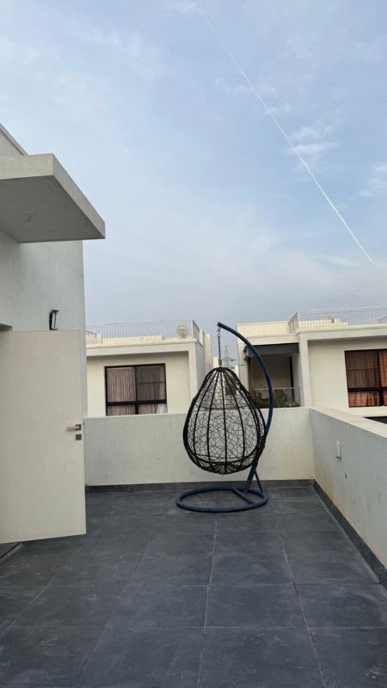 Balcony, 42-queens-square 4 Bedroom 2200 Sq.Ft. Penthouse In Sarjapur Bangalore 10679049