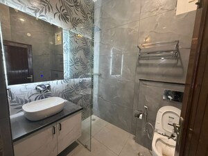 Bathroom in 3 BHK Builder Floor at Sector 14 – for Rent