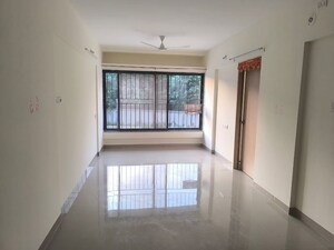 Room in 1 BHK Apartment at Rohan Abhilasha, Wagholi – for Sale