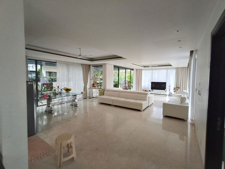 Living Room, prestige-golfshire 4 Bedroom 5896 Sq.Ft. Villa In Nandi Hills Bangalore 10679061