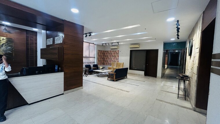  Parking, jaypee-greens-kalypso-court 3.5 Bedroom 2626 Sq.Ft. Apartment In Sector 128 Noida 10679066
