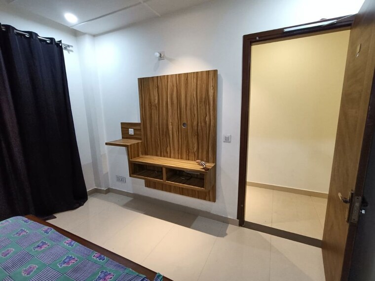Living Room, aditya-palm-court 1 Bedroom 900 Sq.Ft. Builder Floor In Vip Road Zirakpur 10679125