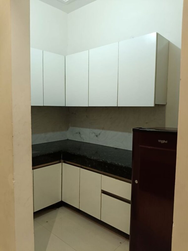 Kitchen, aditya-palm-court 1 Bedroom 900 Sq.Ft. Builder Floor In Vip Road Zirakpur 10679125